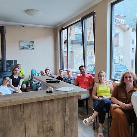 Hotel Svanseti Mestia Zewnętrze zdjęcie