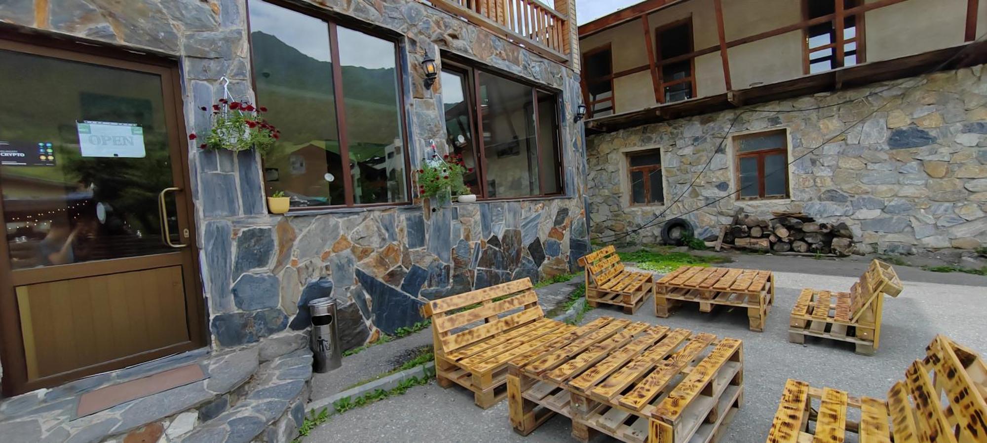 Hotel Svanseti Mestia Zewnętrze zdjęcie