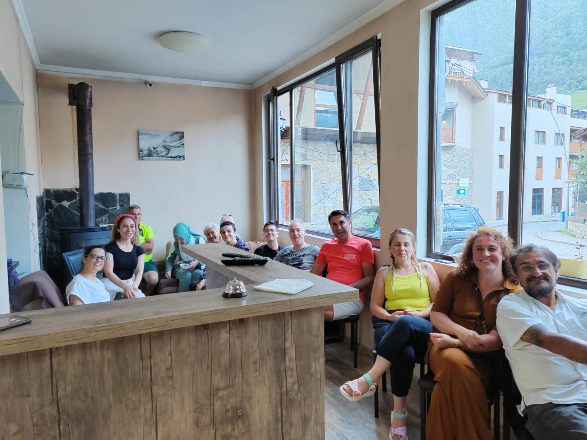 Hotel Svanseti Mestia Zewnętrze zdjęcie
