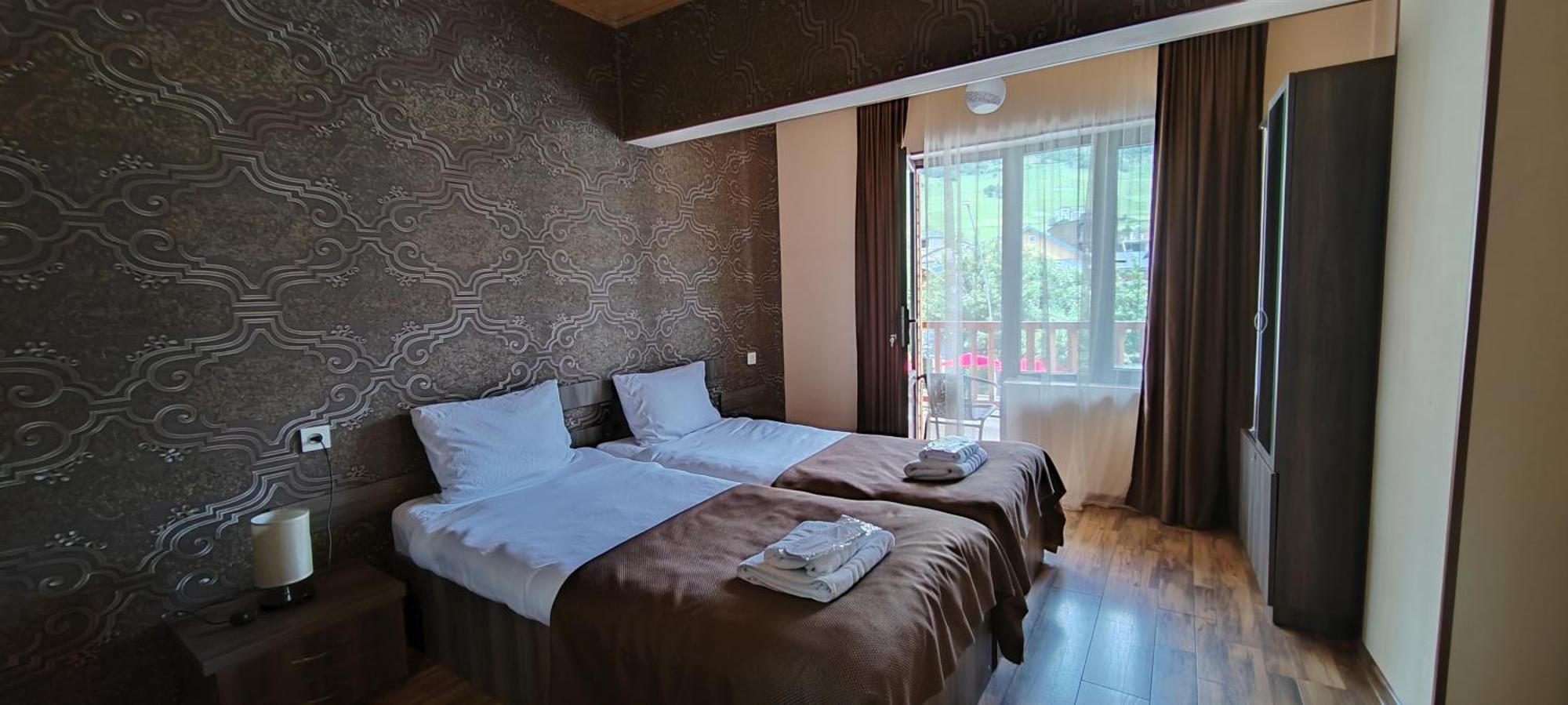 Hotel Svanseti Mestia Zewnętrze zdjęcie