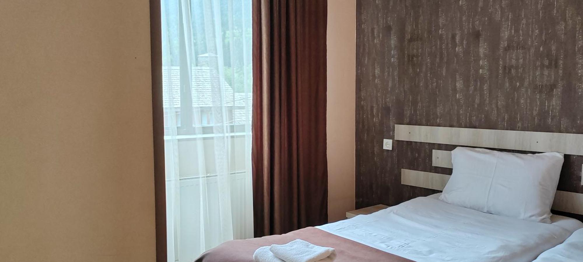 Hotel Svanseti Mestia Zewnętrze zdjęcie