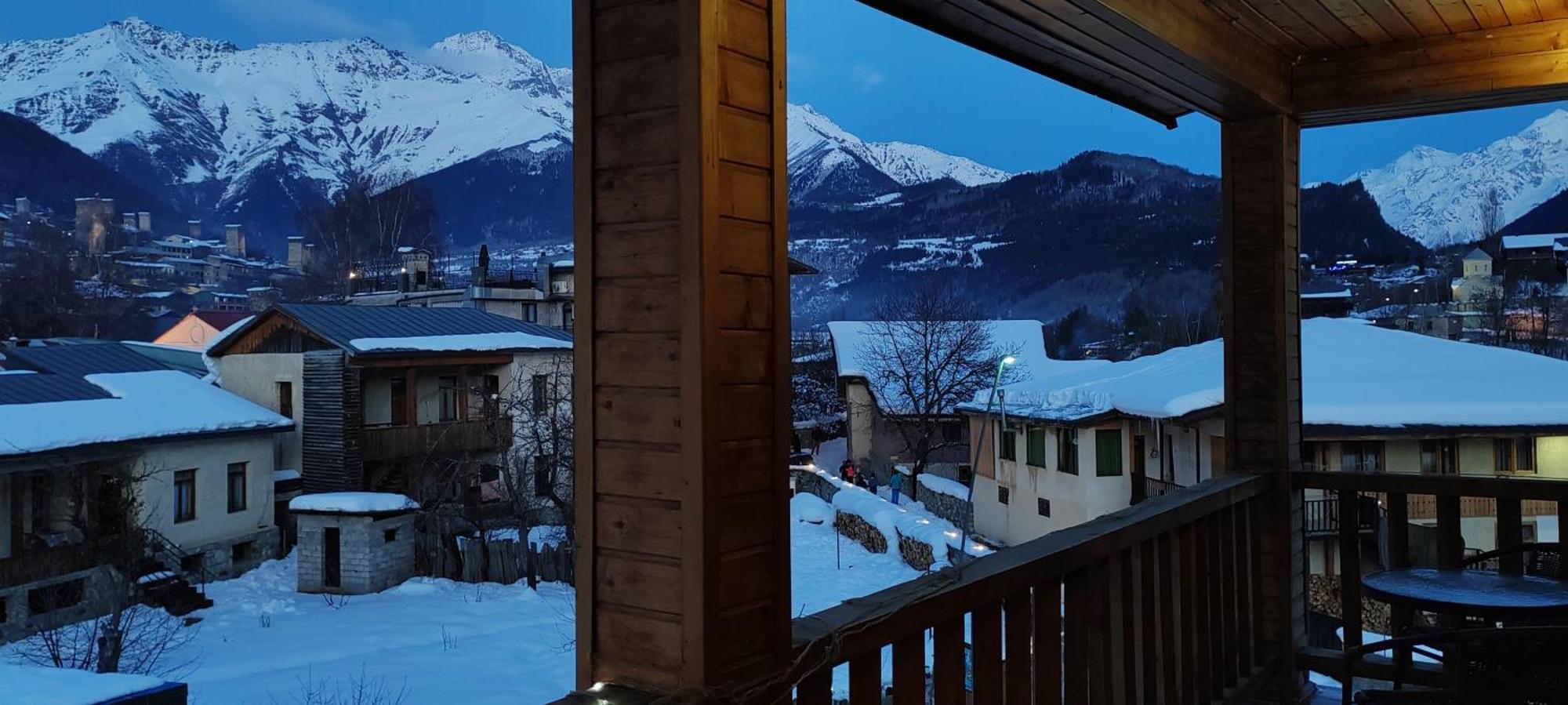 Hotel Svanseti Mestia Zewnętrze zdjęcie